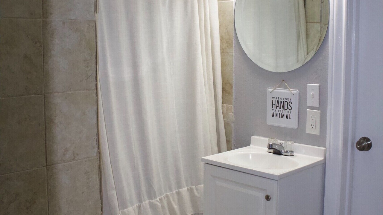 Photo of Bathroom in Monahans