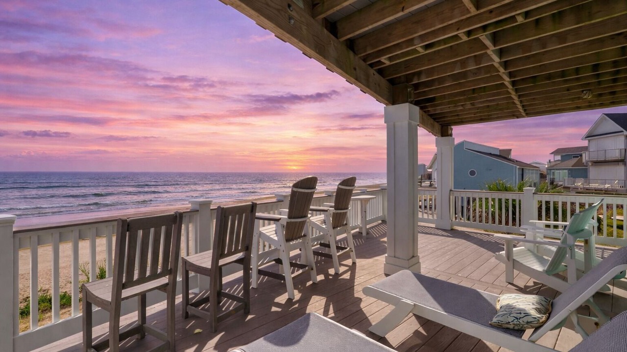 Photo of Patio Balcony in Pirates Beach