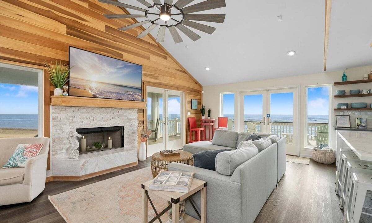 Photo of Livingroom in Pirates Beach