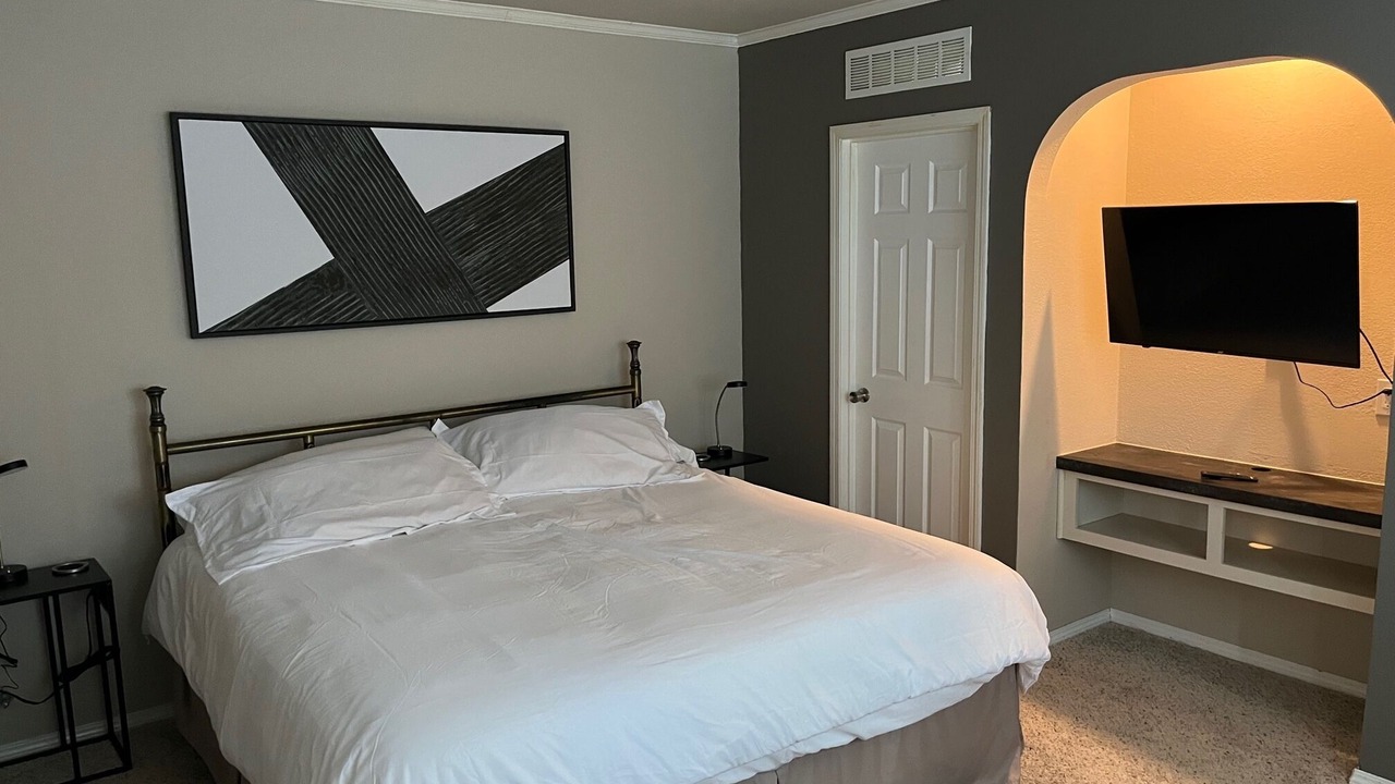 Photo of Bedroom in Wellborn