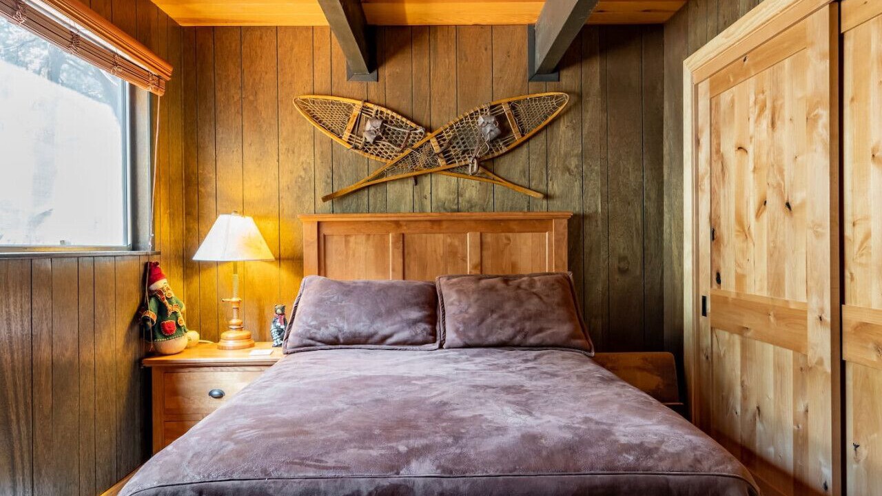 Photo of Bedroom in Homewood