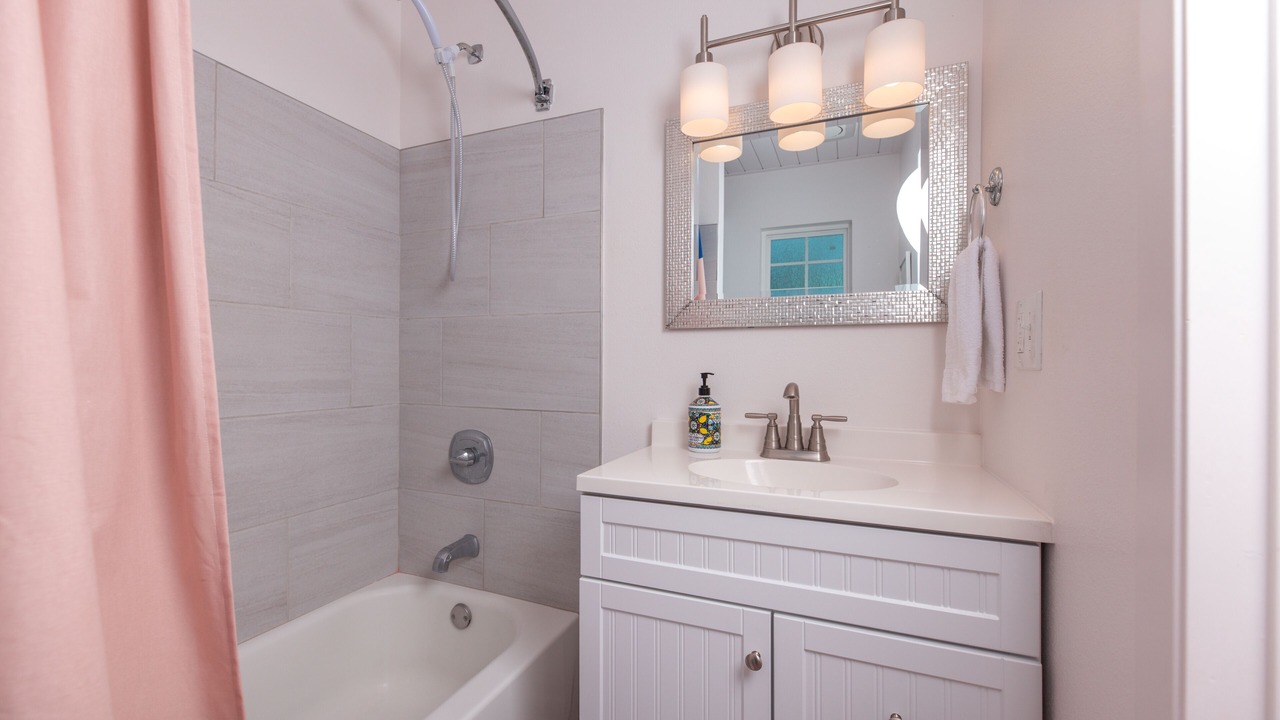 Photo of Bathroom in Sunrise Beach Village