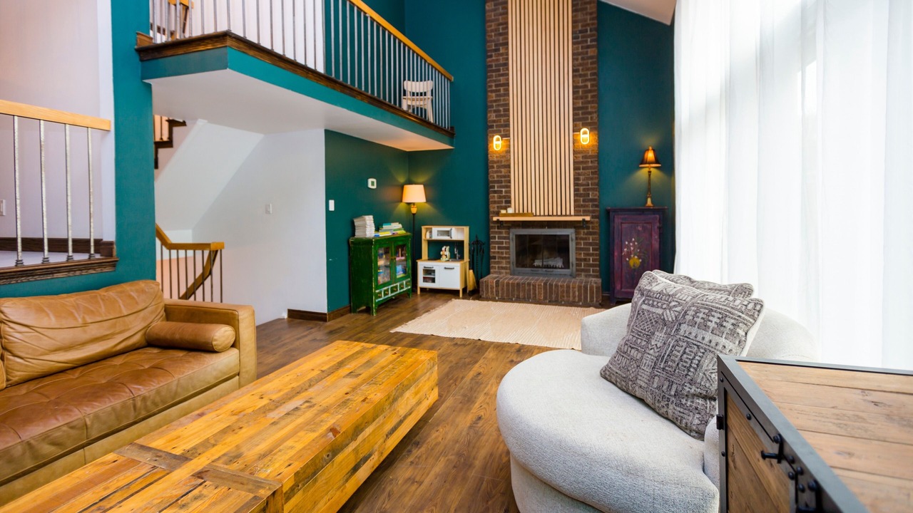 Photo of Livingroom in Pickering