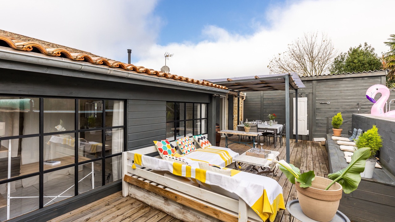 Photo of Outdoor in Vertheuil