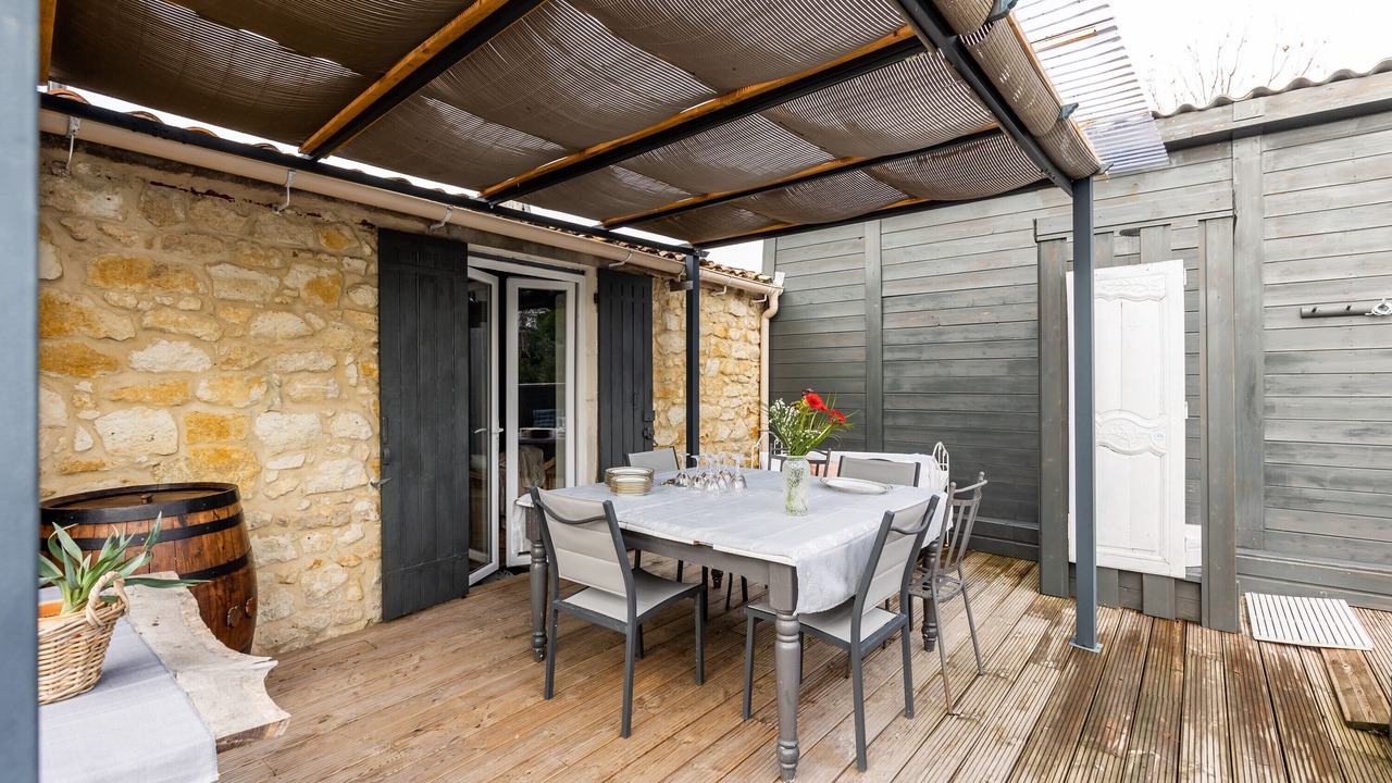 Photo of Outdoor in Vertheuil