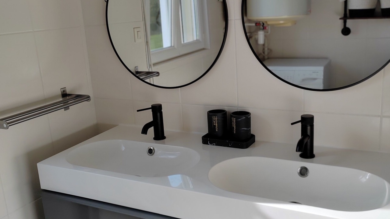 Photo of Bathroom in Guines