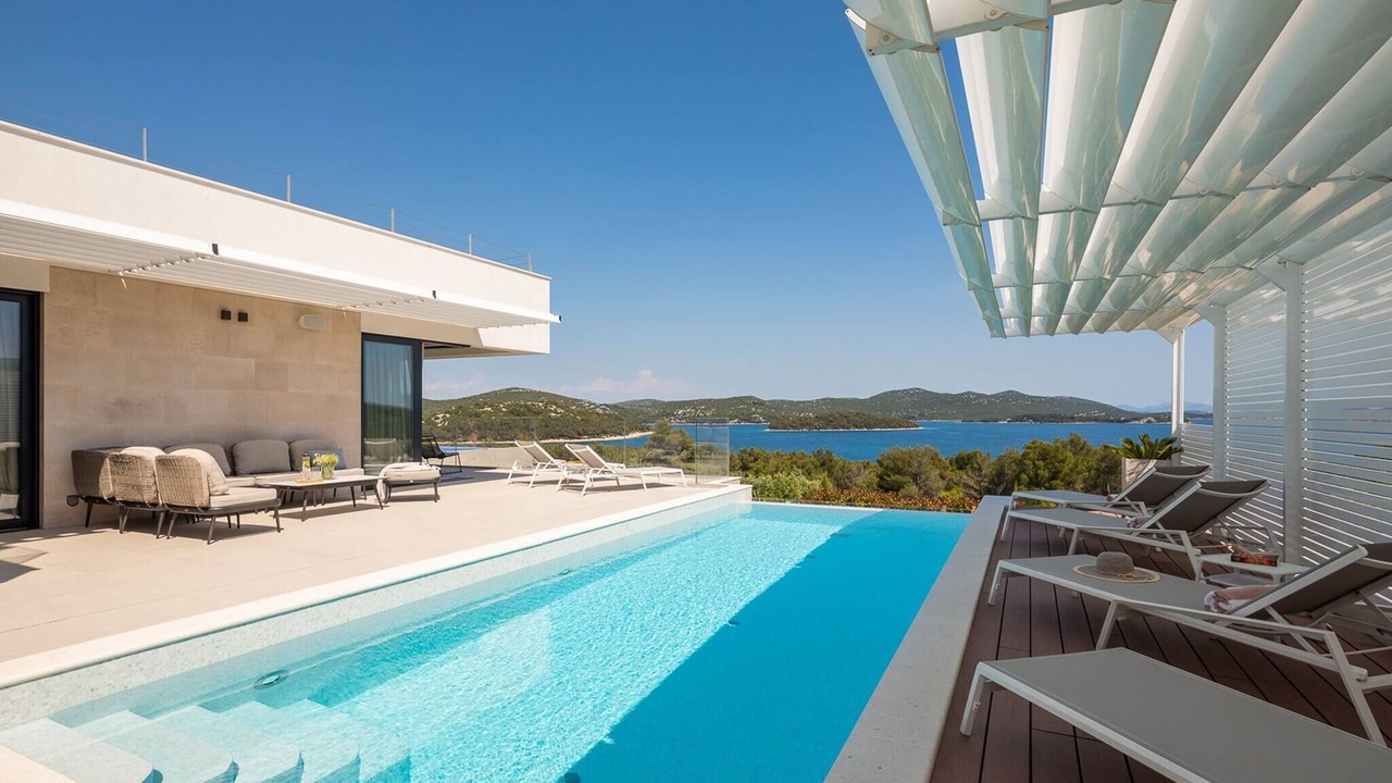 Photo of Outdoor in Jezera