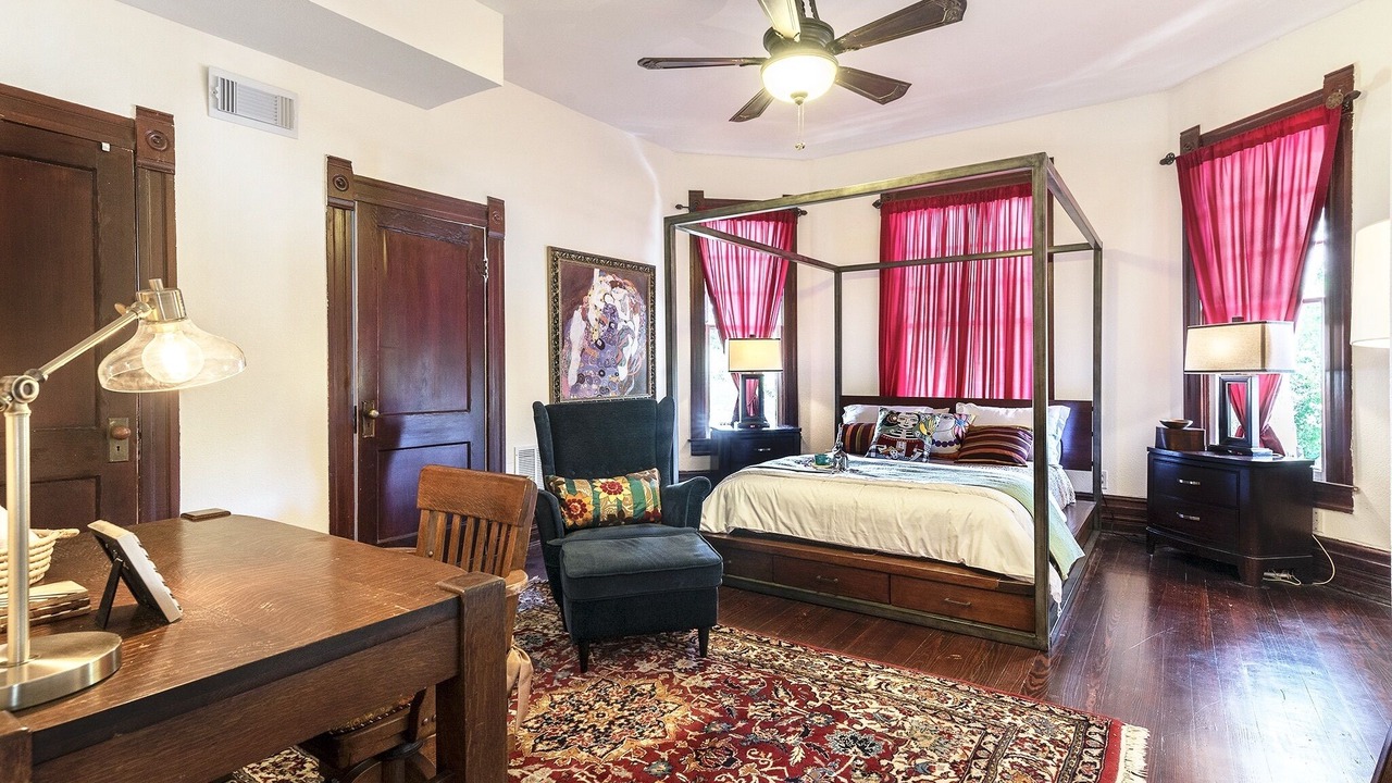 Photo of Bedroom in Peak's Suburban Addition