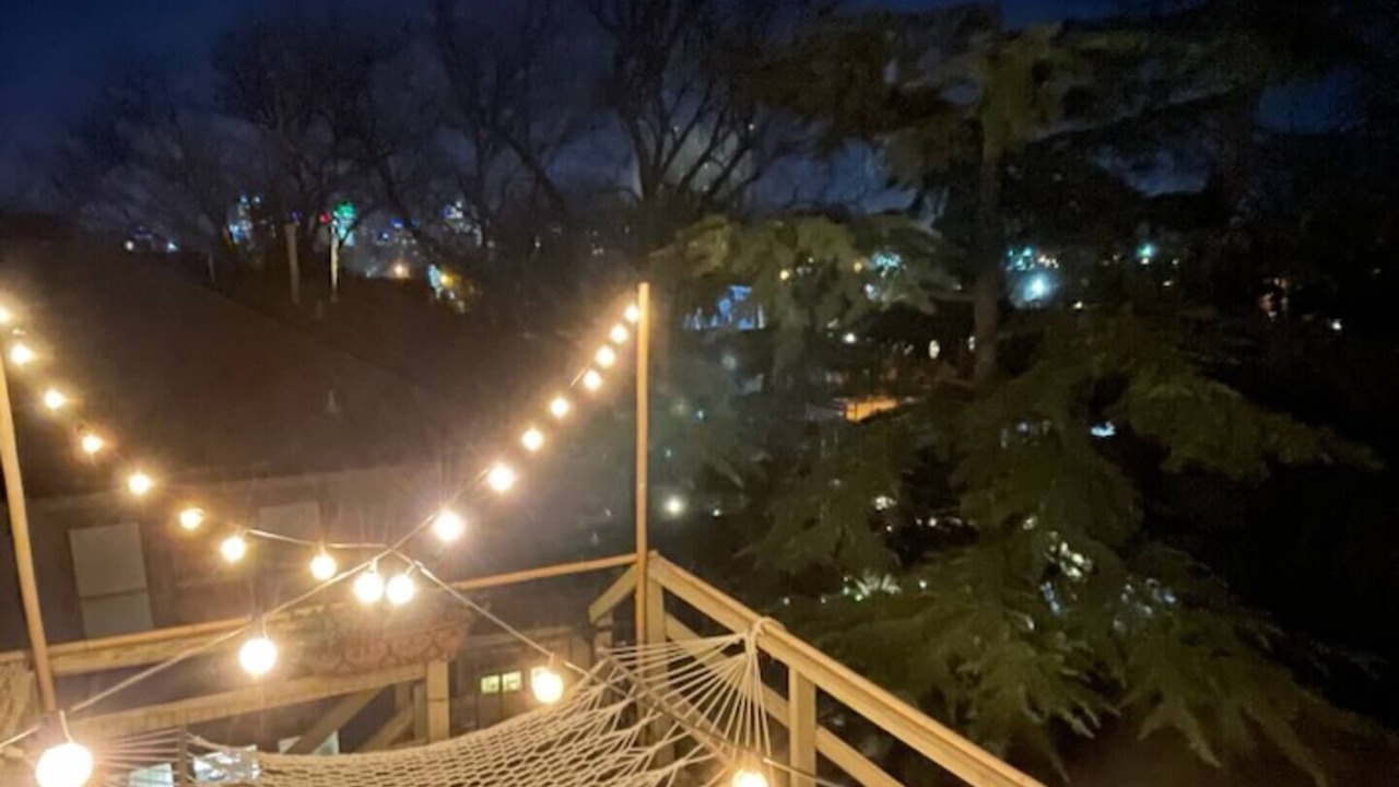 Photo of Patio Balcony in Peak's Suburban Addition