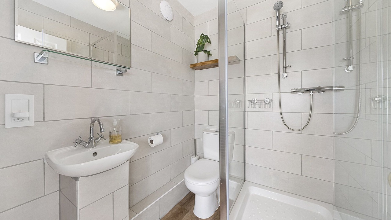 Photo of Bathroom in Bigbury-on-Sea