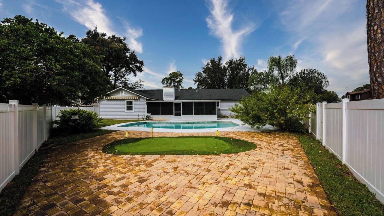 Photo of Outdoor in Southside