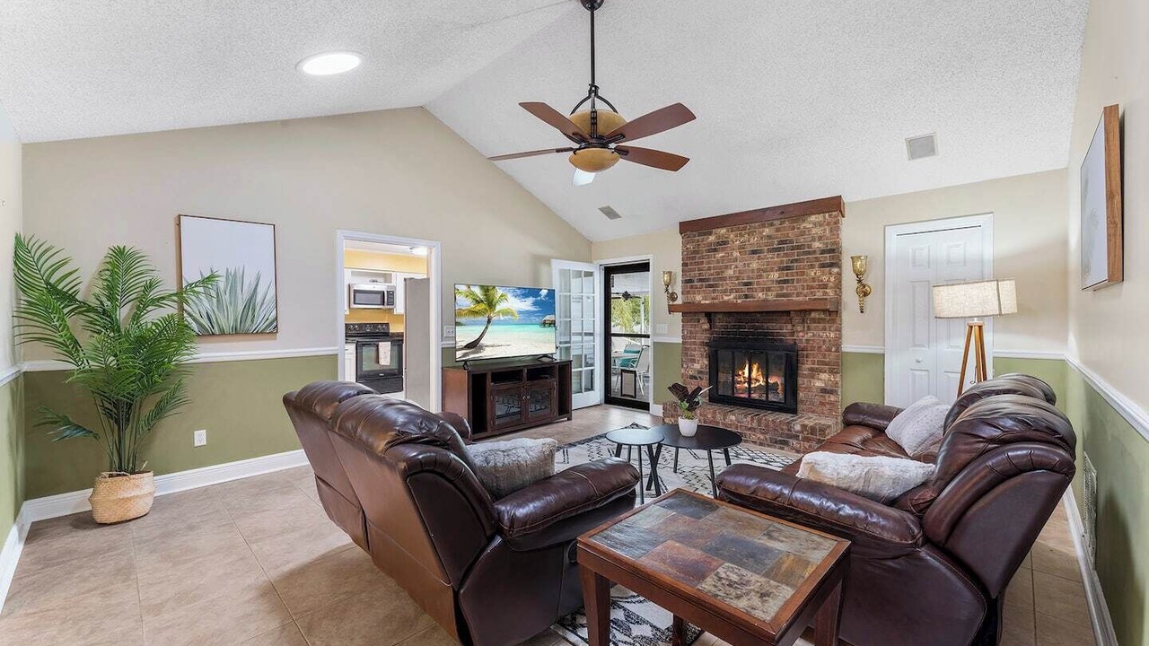 Photo of Livingroom in Southside