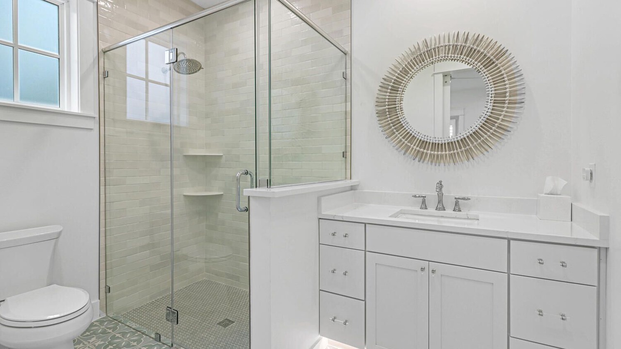 Photo of Bathroom in Cinnamon Shore