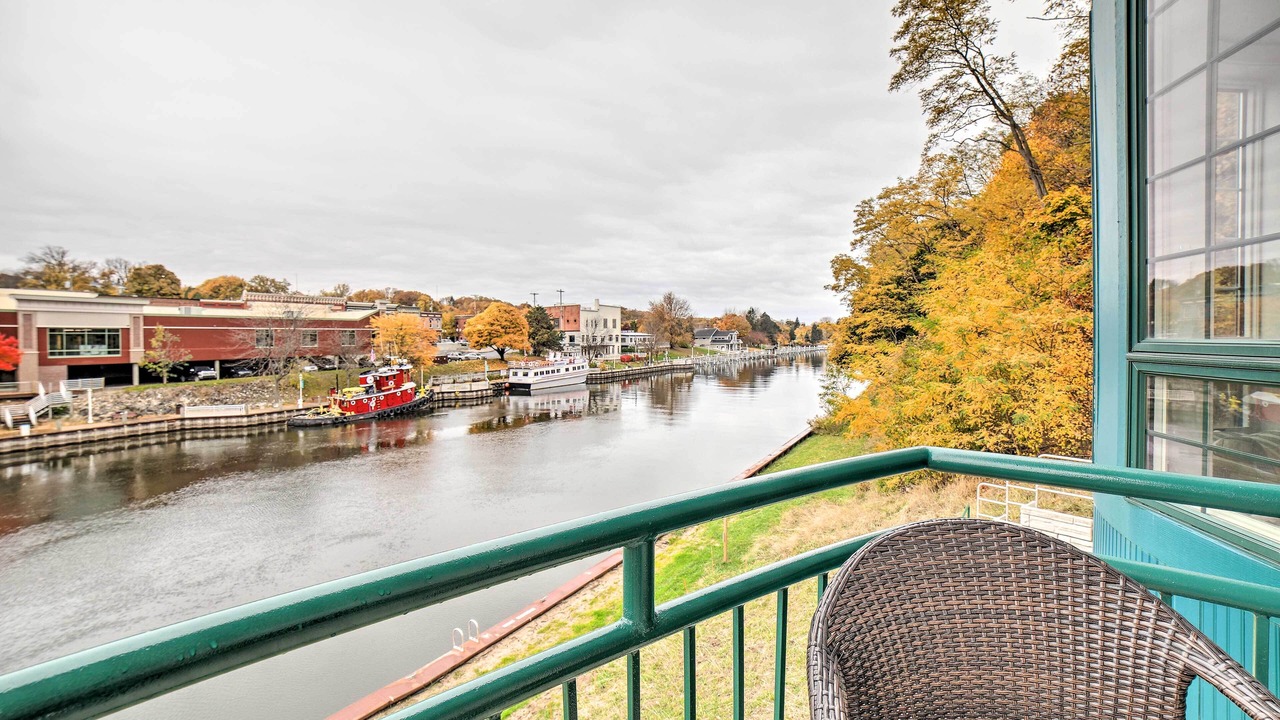 Photo of Patio Balcony in Manistee