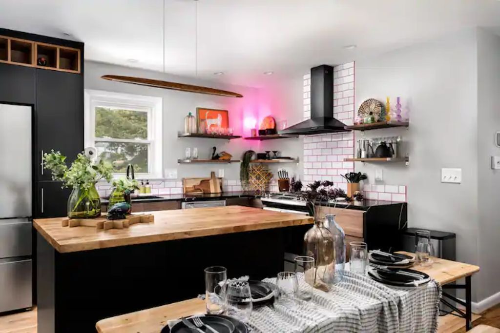 Photo of Kitchen in Waycroft - Woodlawn