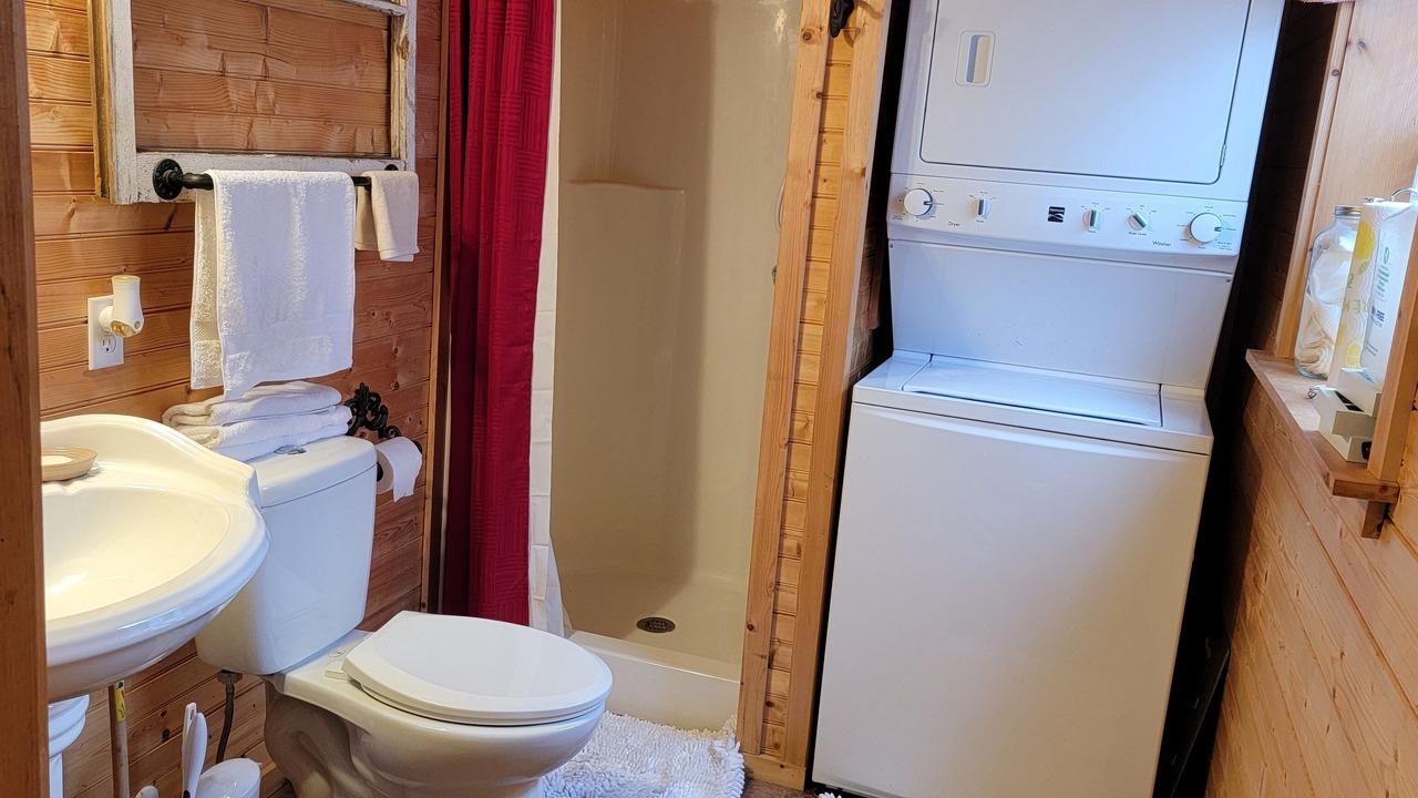 Photo of Bathroom in Lumberton