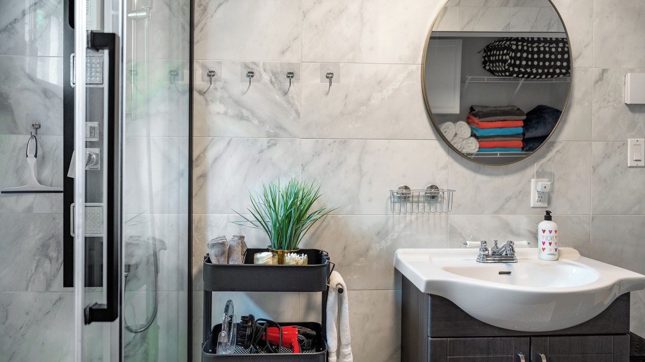 Photo of Bathroom in Saint-Brigitte-de-Laval