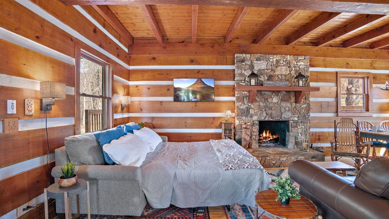 Photo of Bedroom in Boone