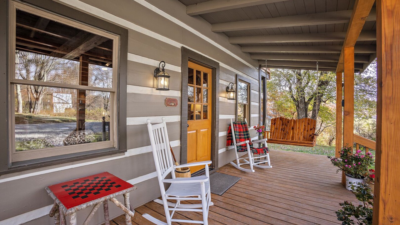Photo of Outdoor in Boone