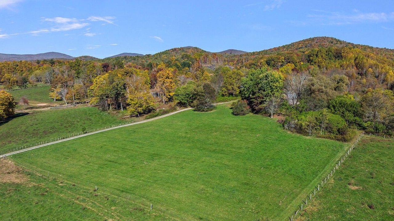 Photo of Others in Boone