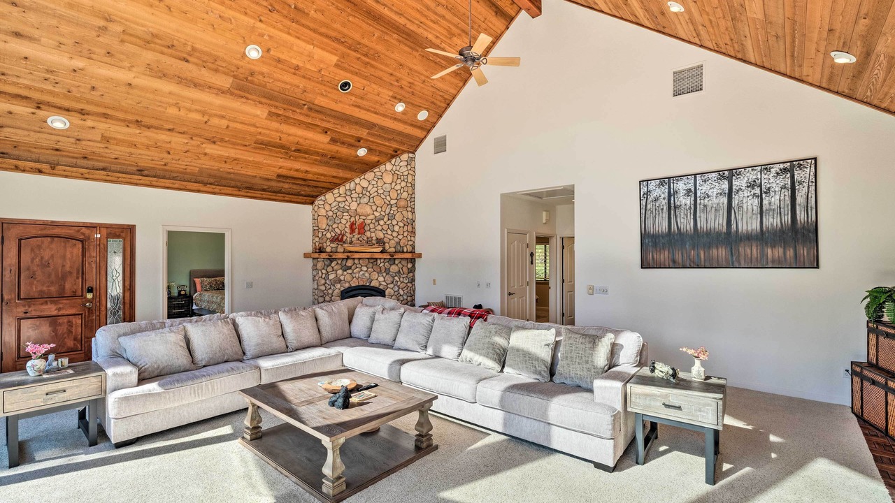 Photo of Livingroom in Glencoe