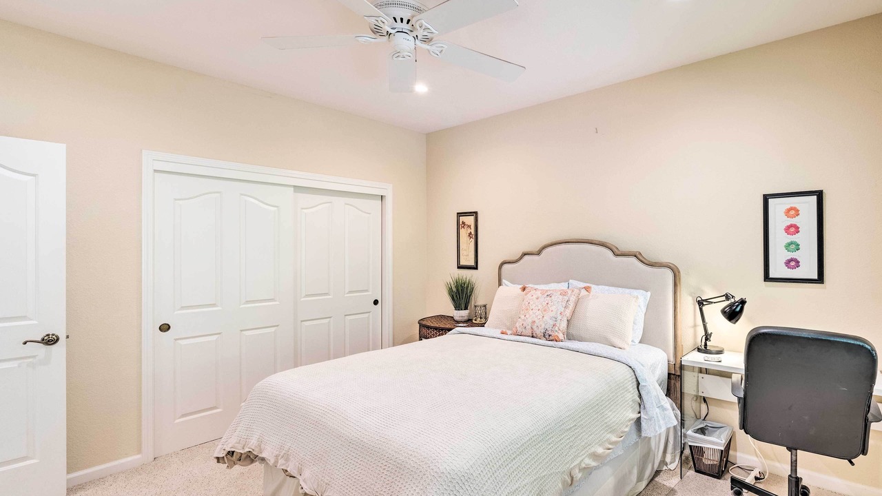 Photo of Bedroom in Glencoe