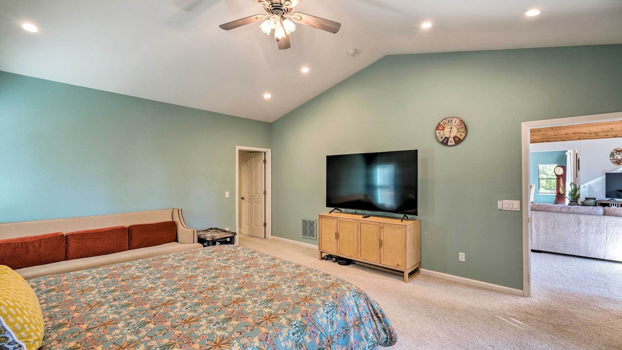 Photo of Bedroom in Glencoe