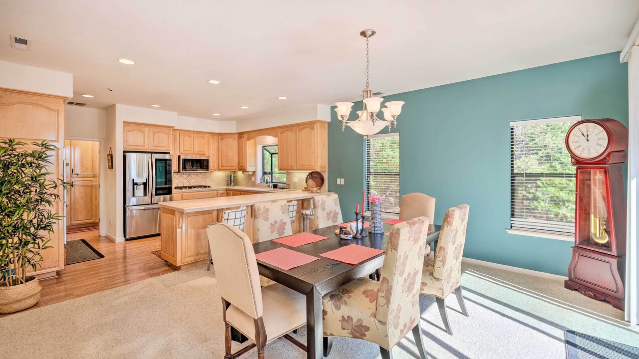 Photo of Livingroom in Glencoe