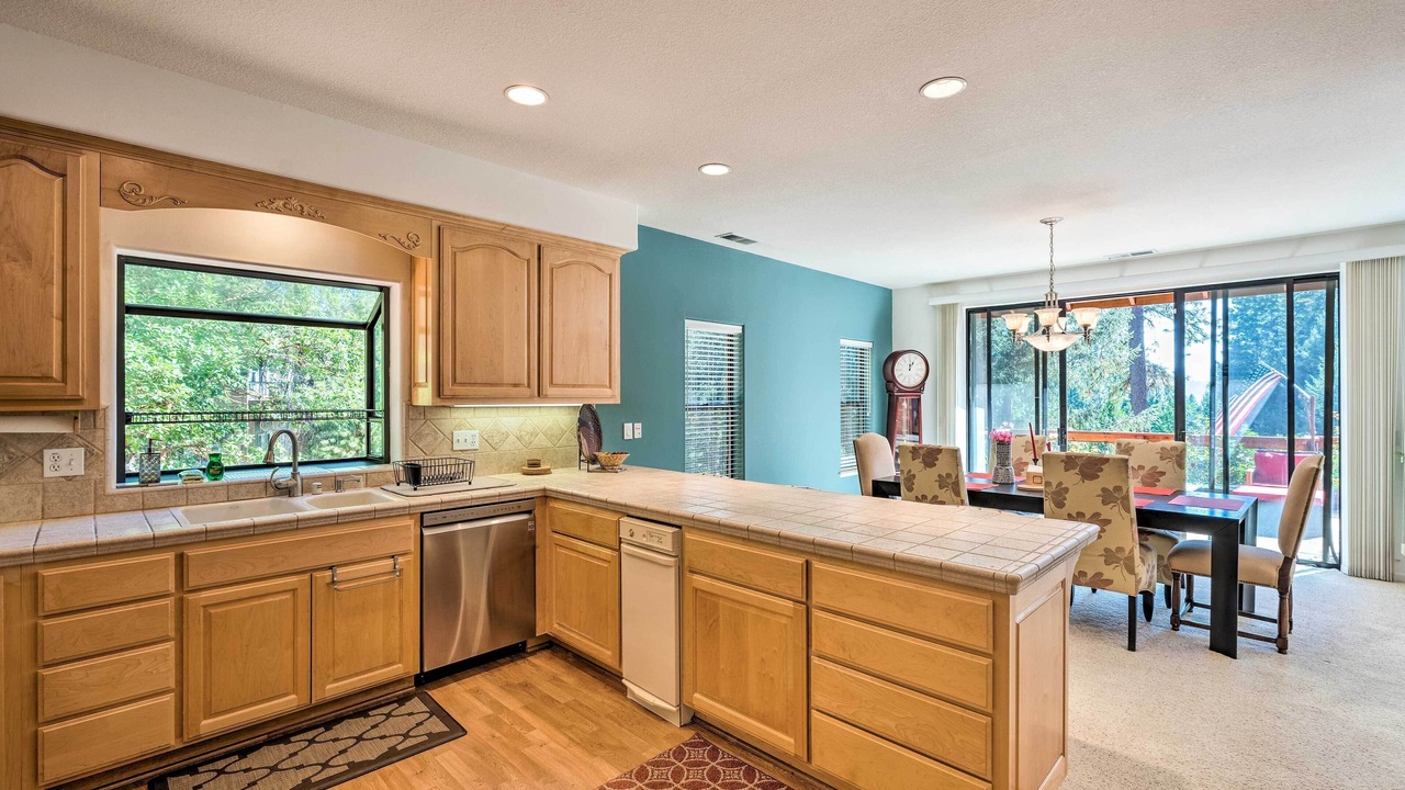 Photo of Kitchen in Glencoe