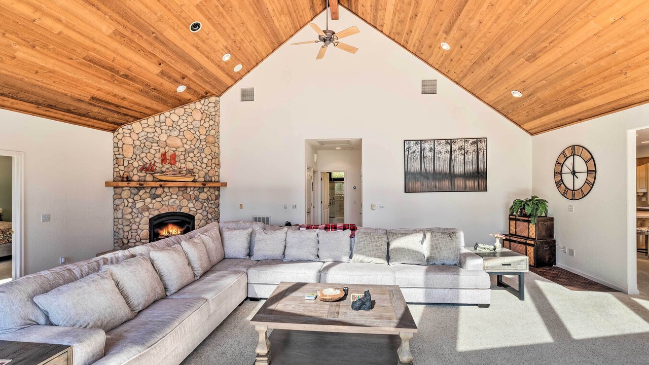 Photo of Livingroom in Glencoe