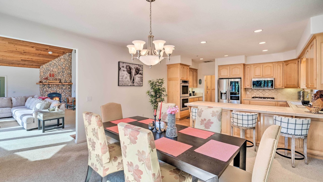 Photo of Livingroom in Glencoe