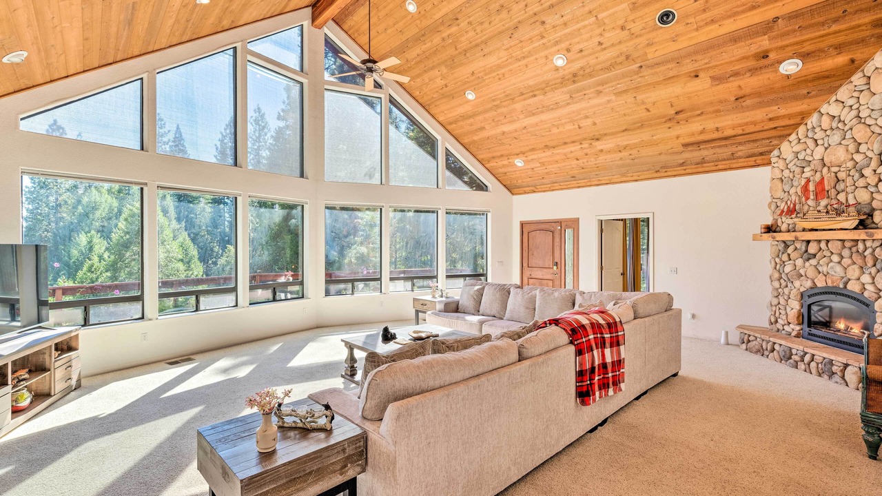 Photo of Livingroom in Glencoe