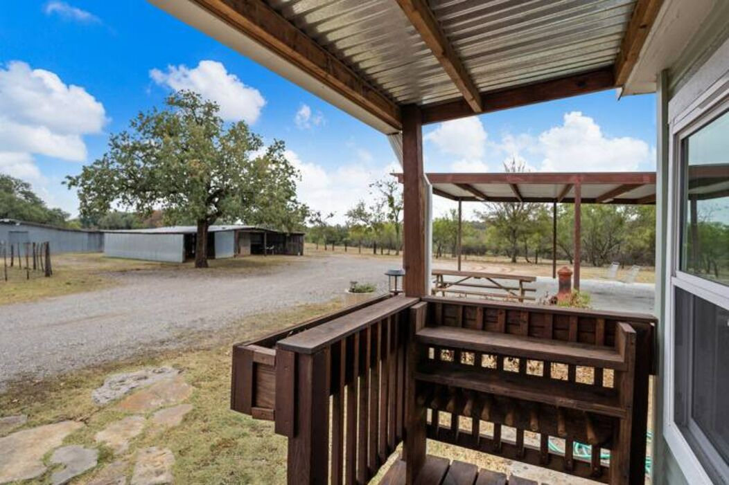 Photo of Patio Balcony in Weatherford