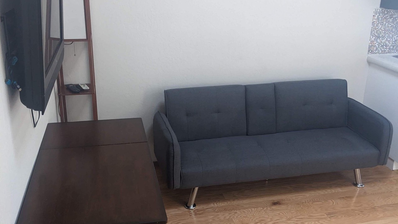 Photo of Livingroom in Lexington Hills