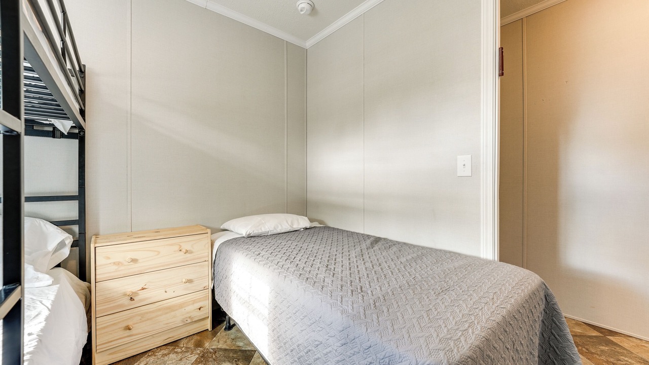 Photo of Bedroom in Cassopolis
