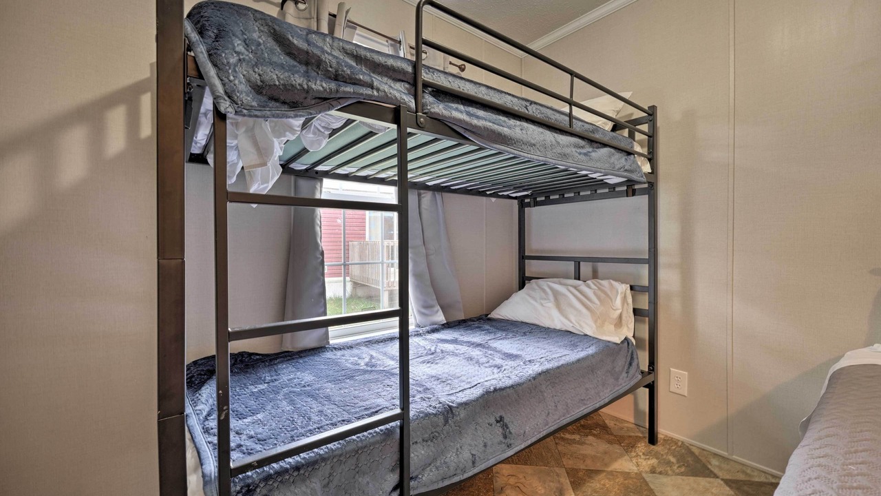Photo of Bedroom in Cassopolis