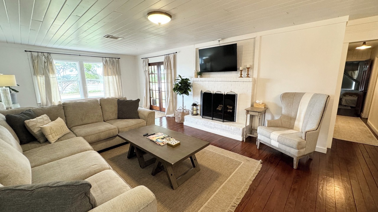 Photo of Livingroom in Crawford
