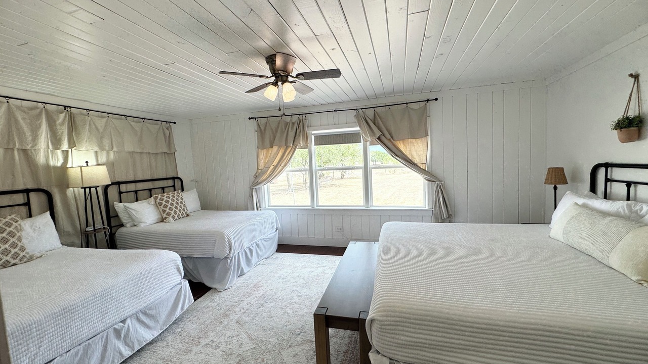 Photo of Bedroom in Crawford