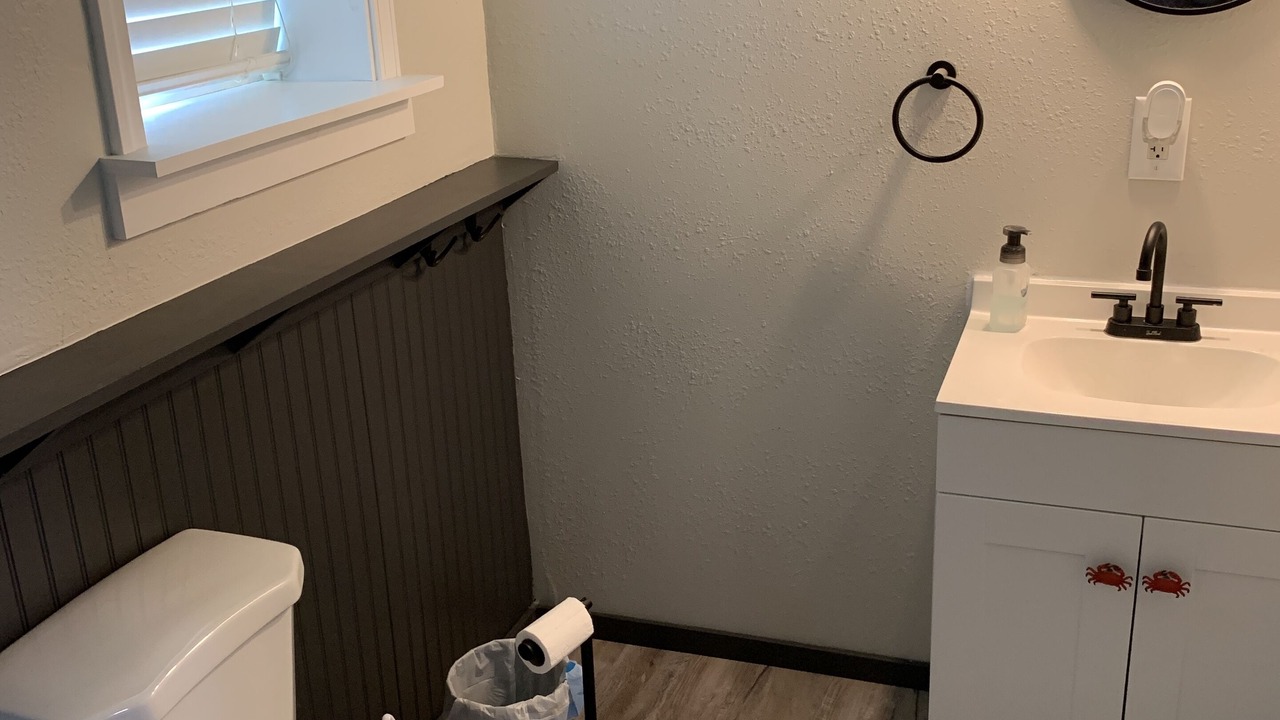 Photo of Bathroom in Galveston