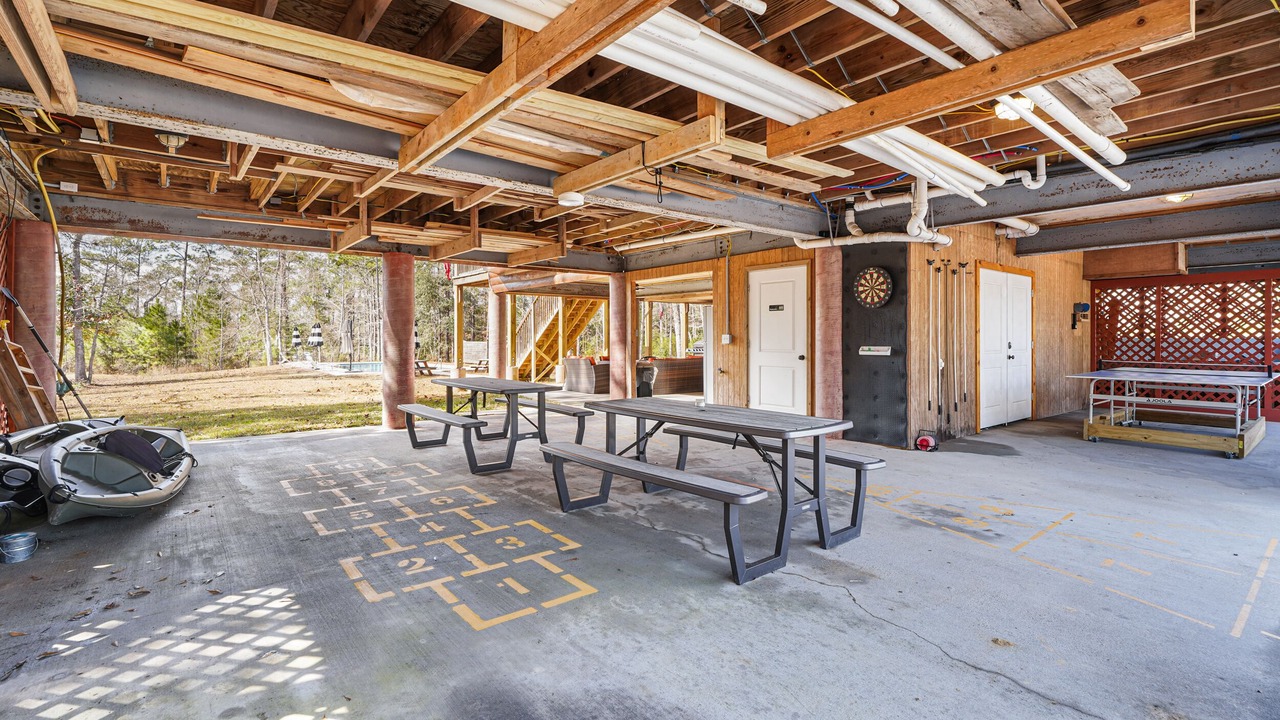 Photo of Outdoor in Waveland