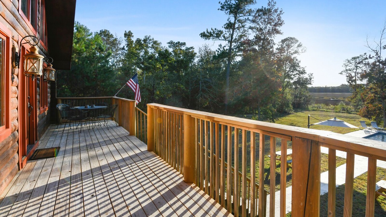 Photo of Outdoor in Waveland