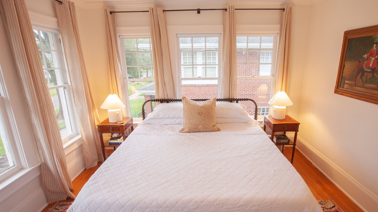 Photo of Bedroom in Avondale