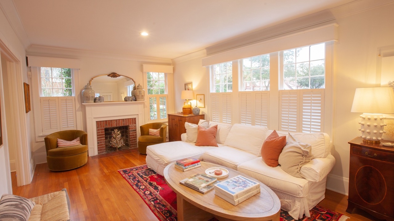 Photo of Livingroom in Avondale