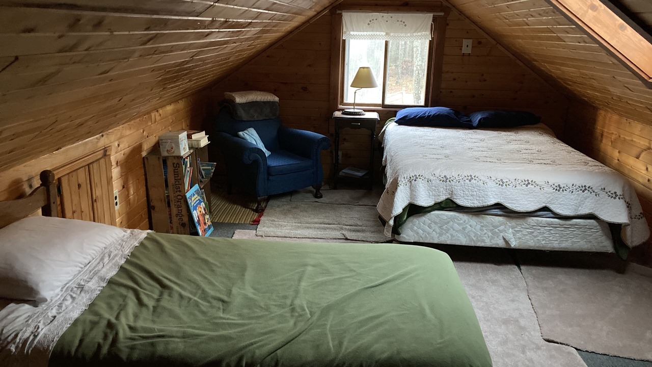 Photo of Bedroom in Abrams