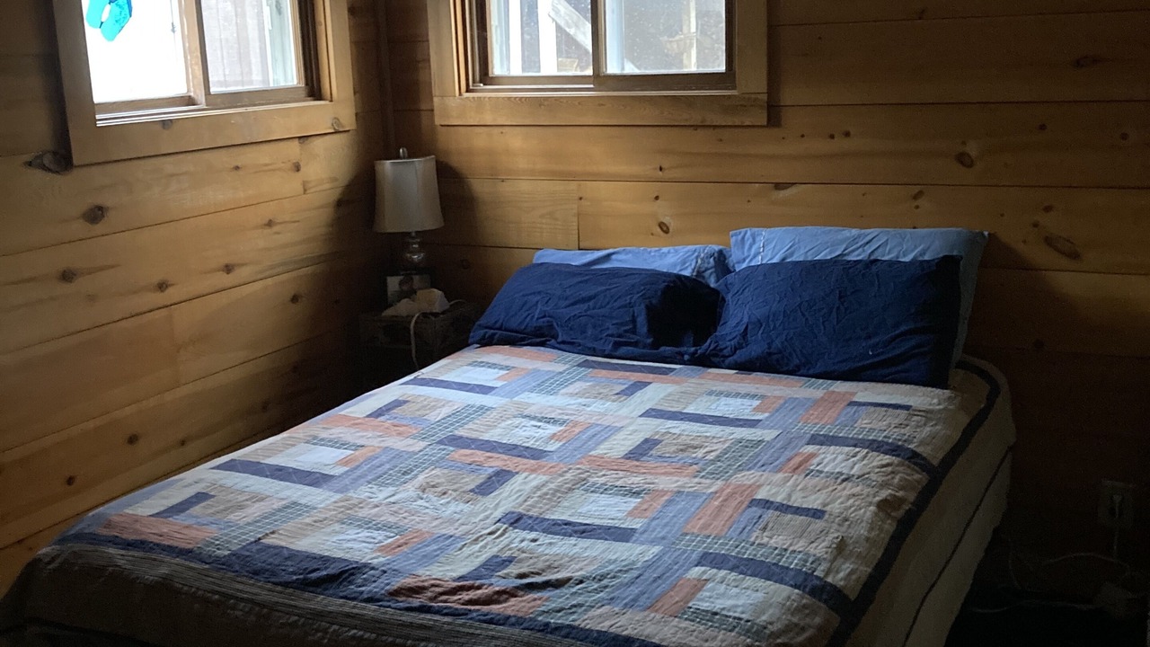 Photo of Bedroom in Abrams