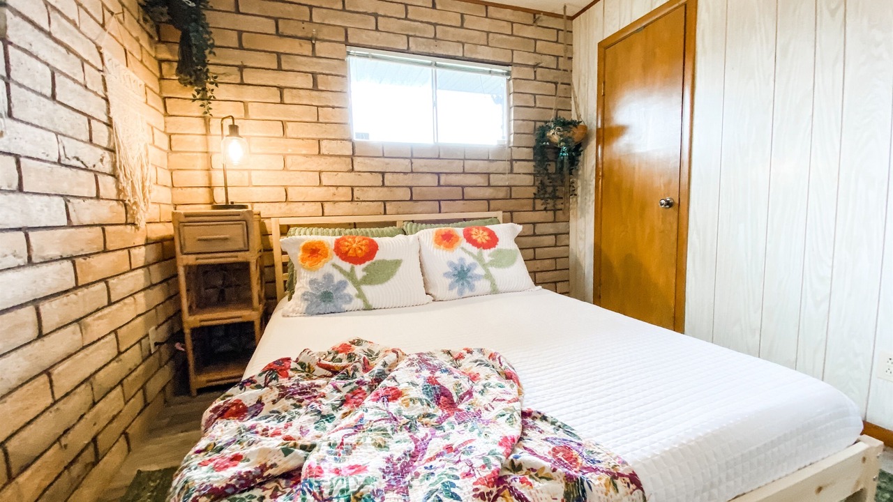 Photo of Bedroom in Beaver Shores