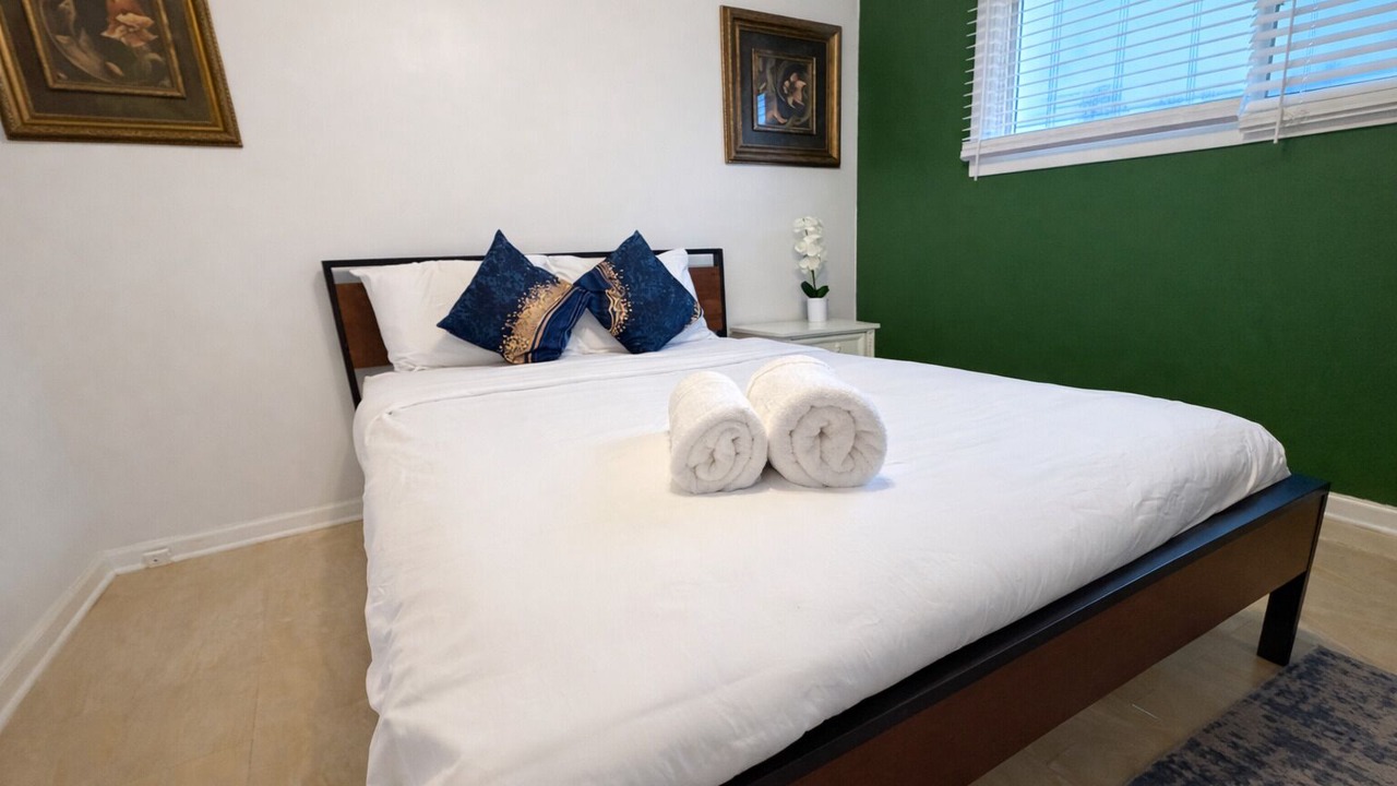 Photo of Bedroom in Wheeling