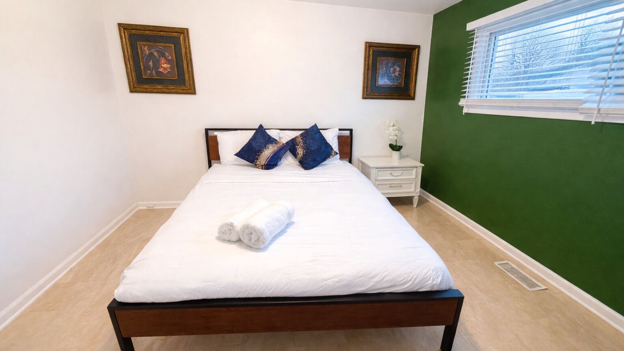Photo of Bedroom in Wheeling