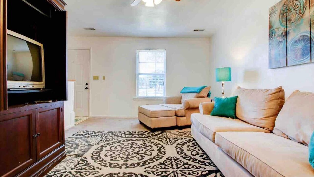 Photo of Livingroom in Roanoke