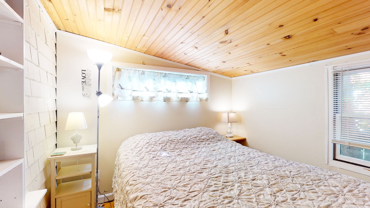 Photo of Bedroom in Falmouth